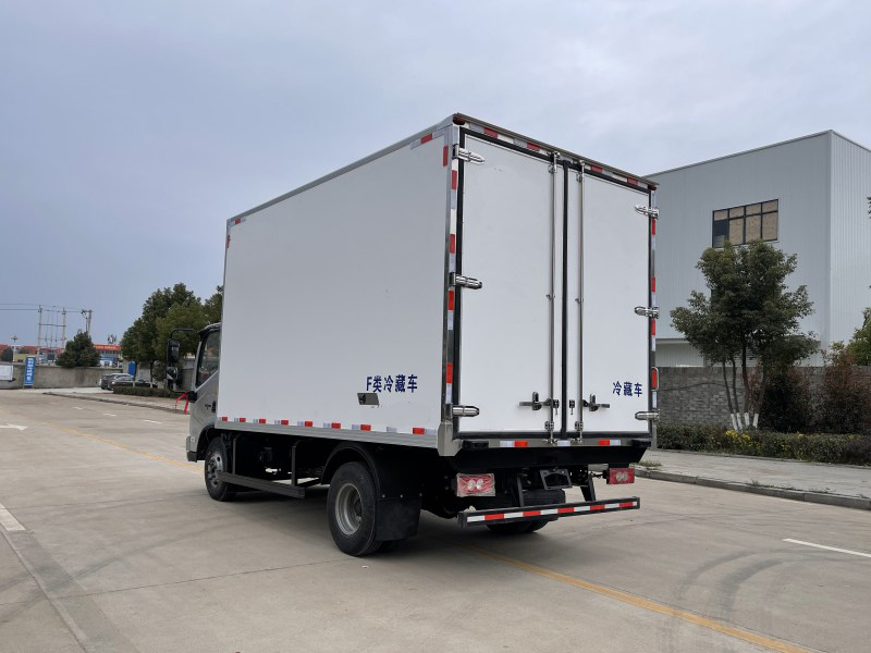 福田歐馬可4.2米冷藏車